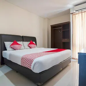 Oyo 482 Anika Kuta Lombok